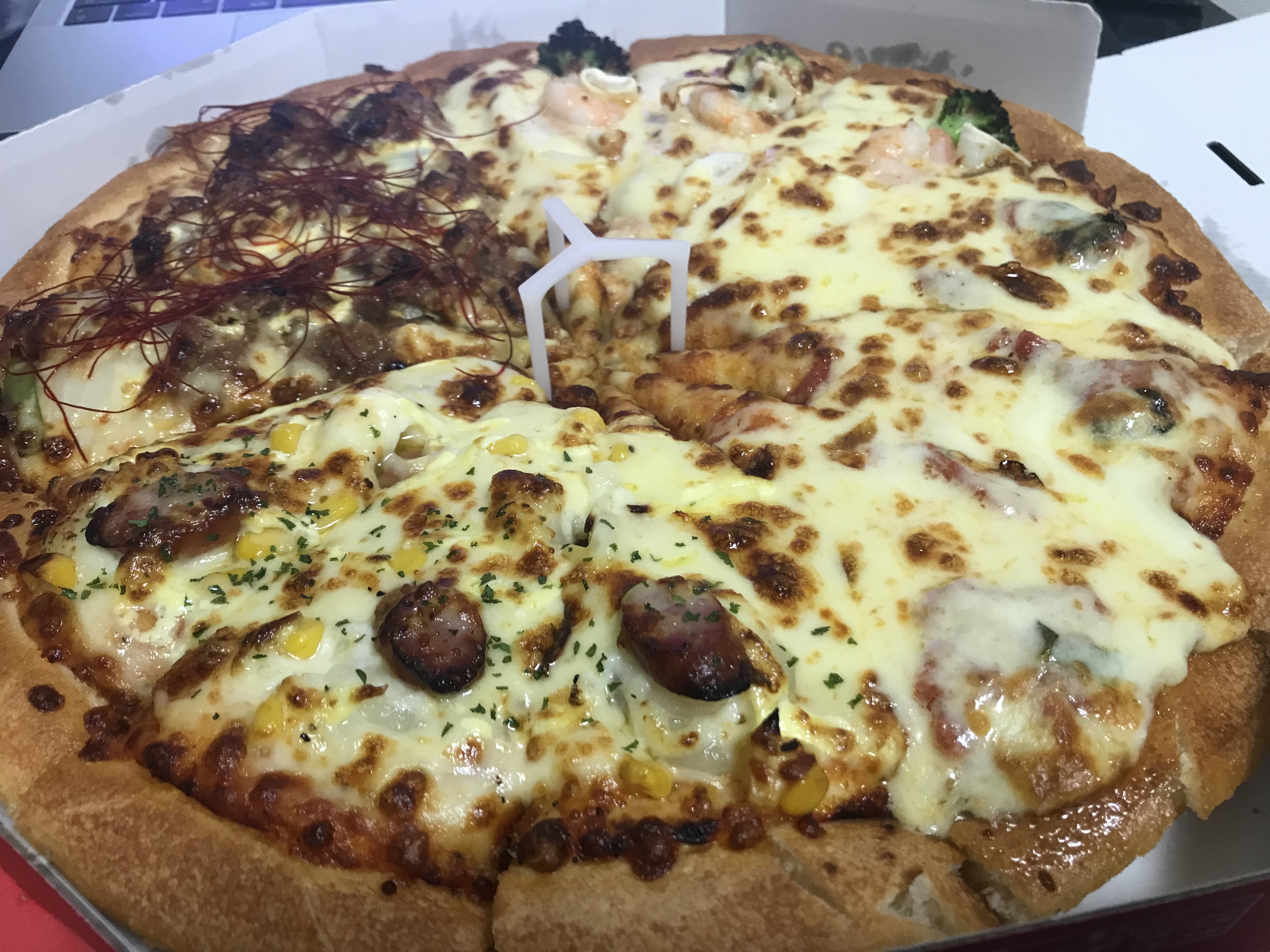 ピザハットでピザを注文する時は ふっくらパンピザ 一択 バシャウマ