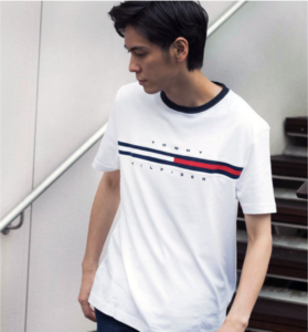 Tシャツが人と被りたくない人必見 着ている人をよく見かけるtシャツまとめ バシャウマ